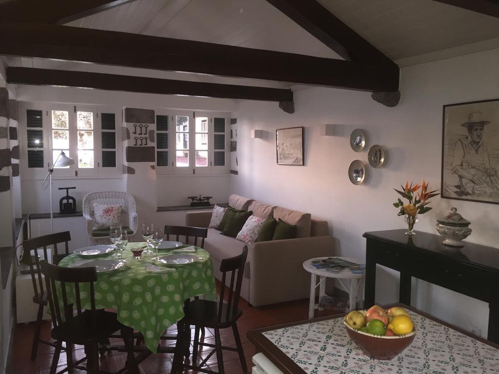 Monserrate - Galera Cottage Caloura Zewnętrze zdjęcie