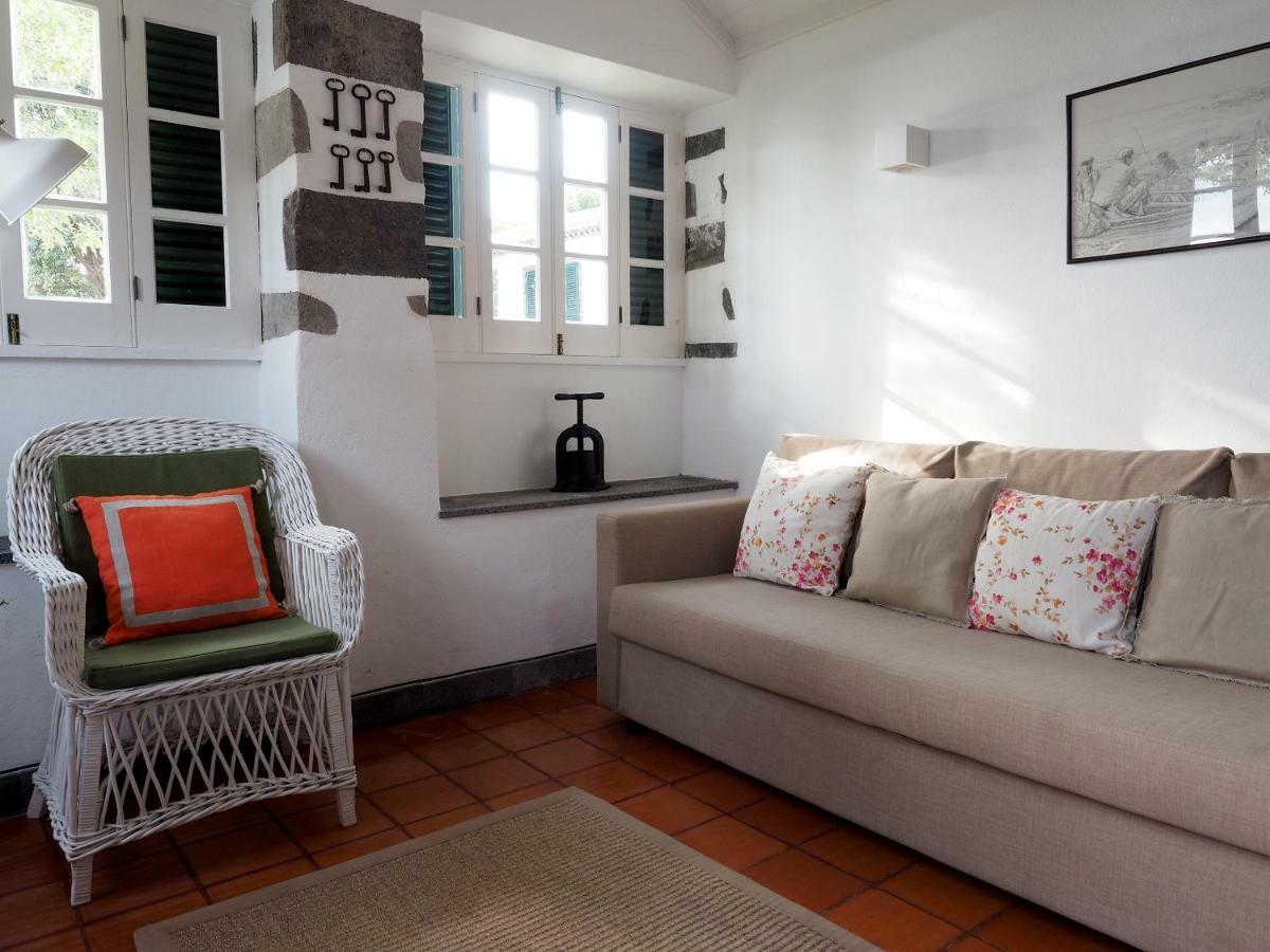 Monserrate - Galera Cottage Caloura Zewnętrze zdjęcie