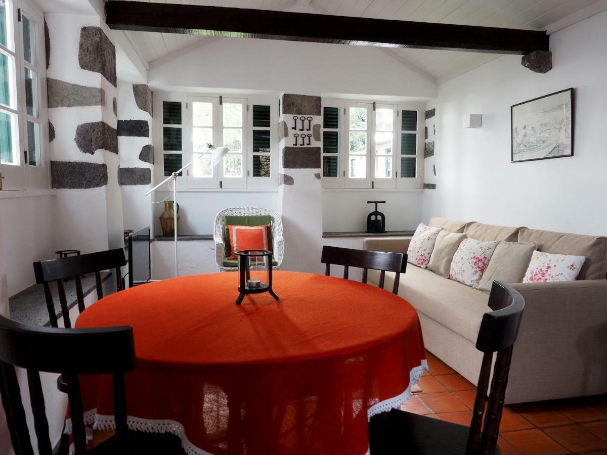 Monserrate - Galera Cottage Caloura Zewnętrze zdjęcie